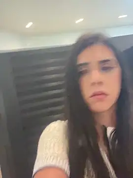 Monahliza live sex cam