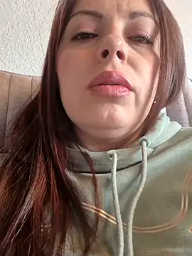 seherlatin's cam snapshot