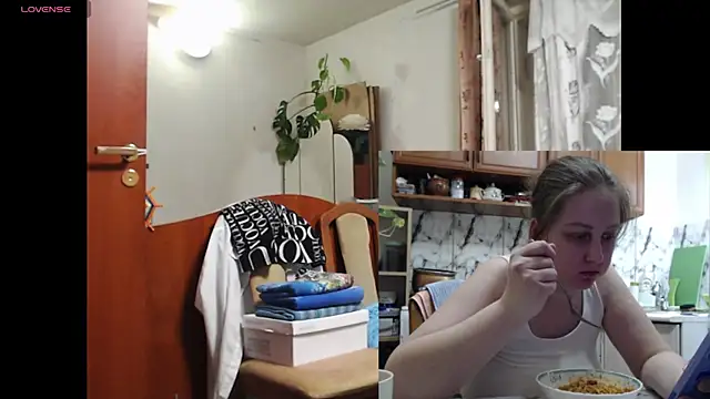 Sakura_Green's cam snapshot