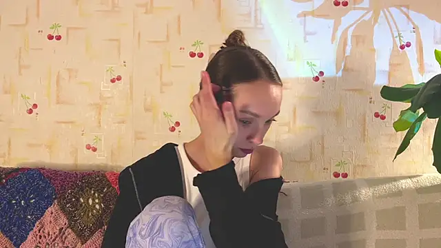 PaulaTisch's cam snapshot