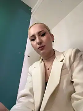 SenyaVibes's cam snapshot