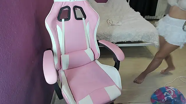 Lika8234's cam snapshot