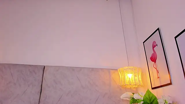 naomiii__ live sex cam