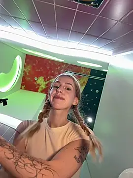 kira_mia's cam snapshot