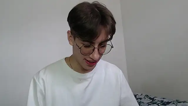 Dio__morningstar's cam snapshot