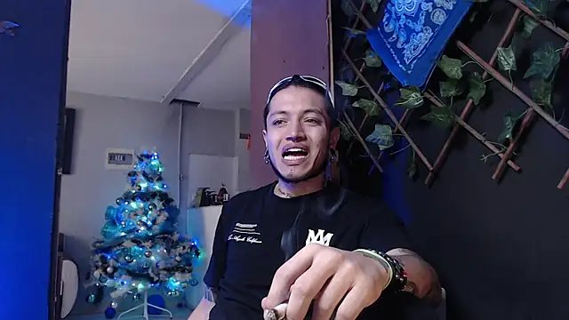 Dicaprioo_'s cam snapshot