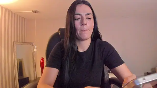 BellaClaiir's cam snapshot