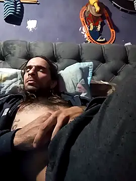 hairy_mannn's cam snapshot