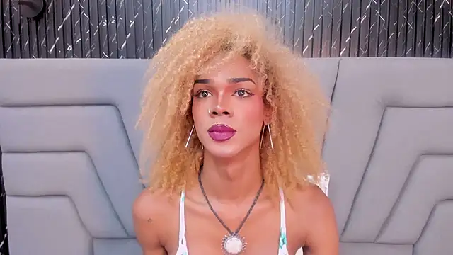 NaomiSteward live sex cam