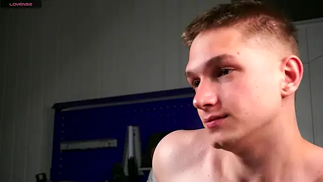 dustyn_fox's cam snapshot