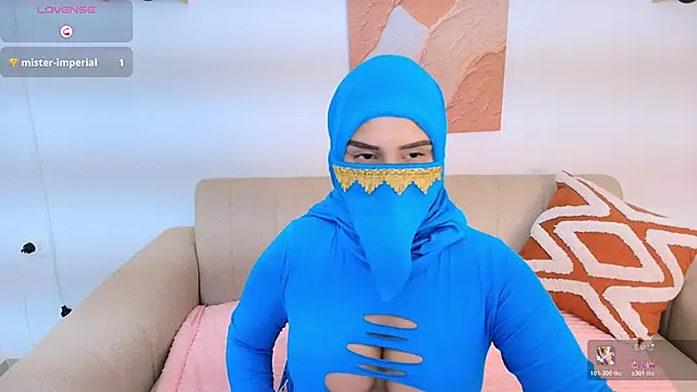 Mayraa_arabelle's cam snapshot