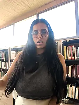 Annya-sweet live sex cam