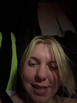 Nallinee live sex cam