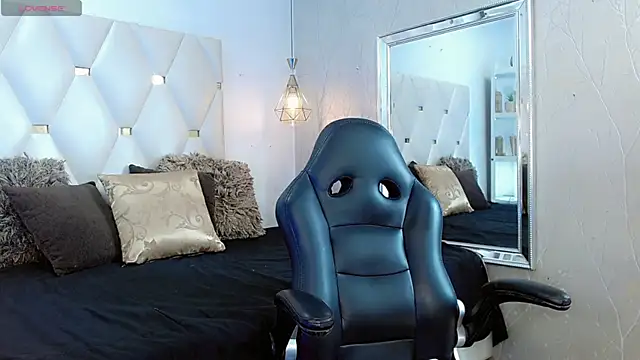 Daniela_Embeer_ live sex cam