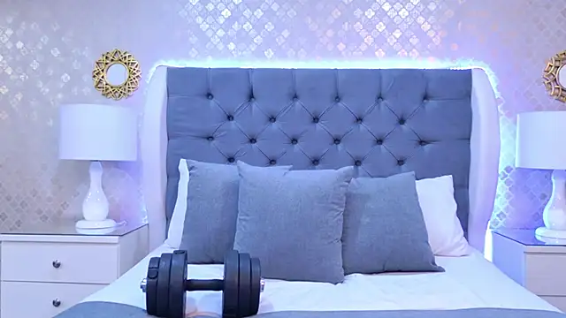 ZoeKrug live sex cam