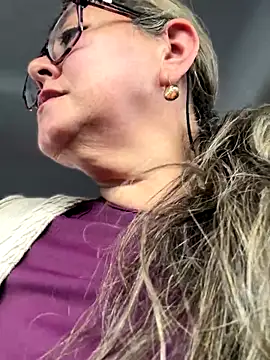 emma_tour live sex cam