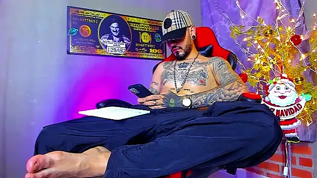 tattooedsmoker777 live sex cam