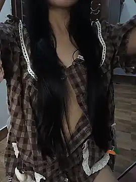 Emi_Fujin live sex cam