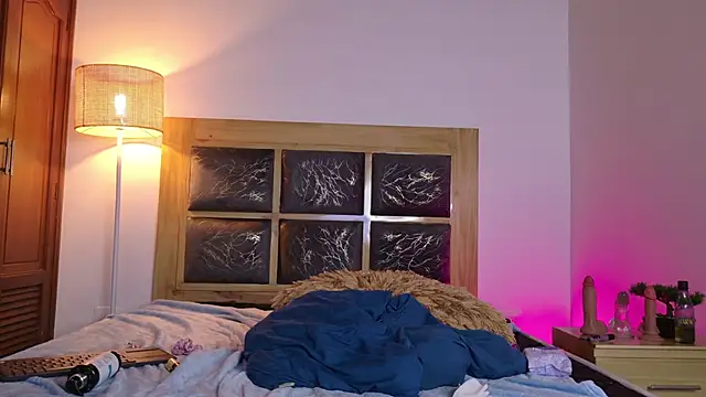 dark_angell77's cam snapshot