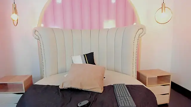 DAKOTA_SAKURA's cam snapshot