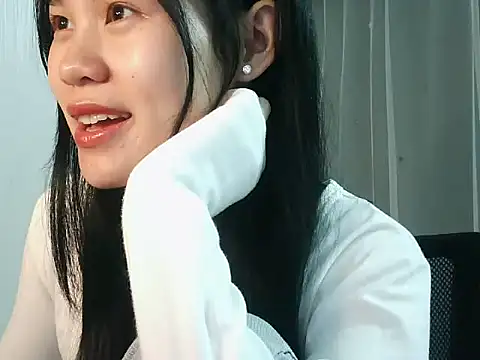 Nunaa18's cam snapshot