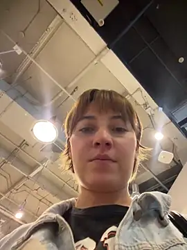 Maggie_Geller's cam snapshot