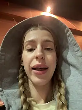 kira_mia's cam snapshot