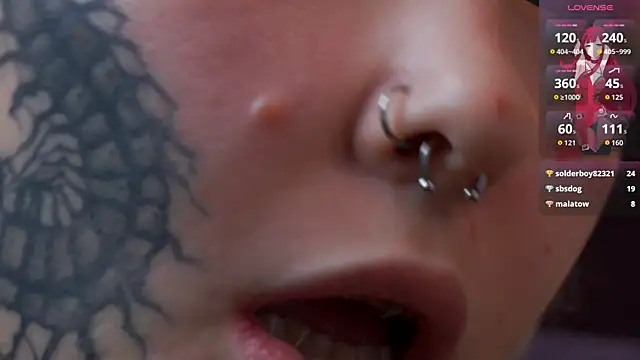 IsauraGarratt's cam snapshot