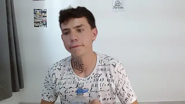 hot_teo_'s cam snapshot