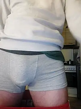 MlodyDres's cam snapshot