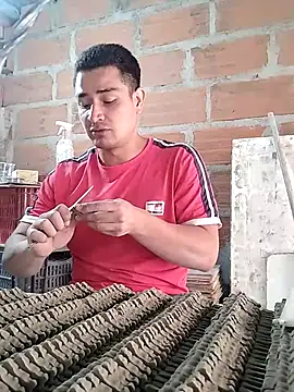 hoteder live sex cam