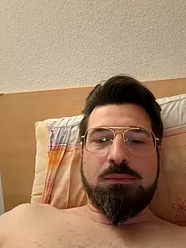 babayaga40's cam snapshot