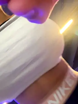 F3ckd0lllucy's cam snapshot