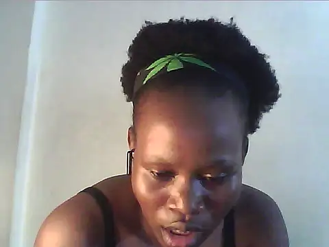 Sexyhotgal22's cam snapshot