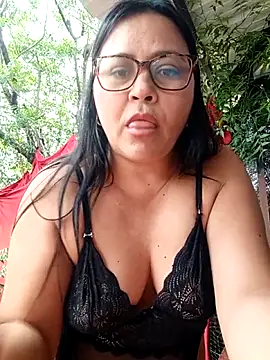 Dirty-Momm-Divorced-Hot's cam snapshot