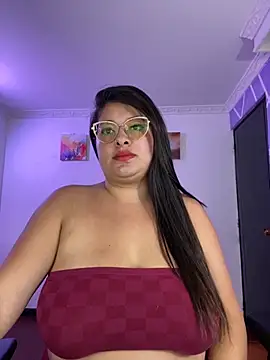 MiiaaJoness's cam snapshot