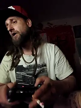 Ozomitro's cam snapshot