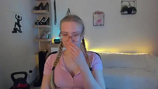 NancyHottie's cam snapshot