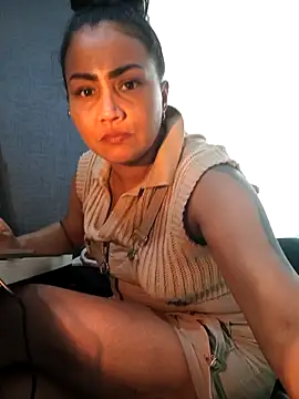 Ariana_Rodriguez's cam snapshot