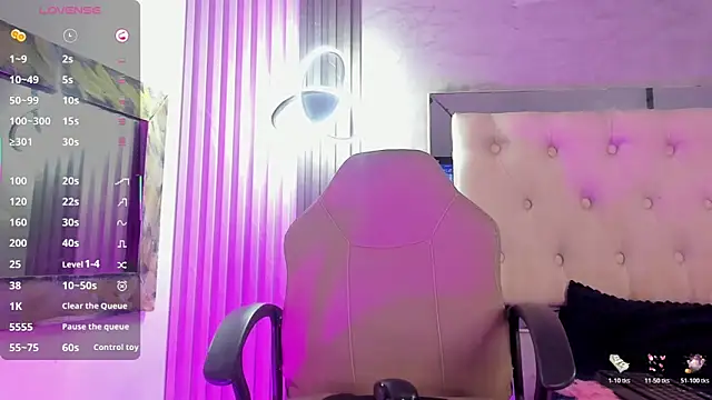 karla_ruso's cam snapshot