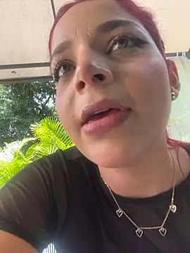 ArieliciousXXX live sex cam