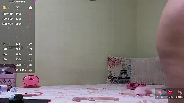 WoowMasha88 live sex cam