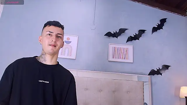 DamianAndMAximoo's cam snapshot