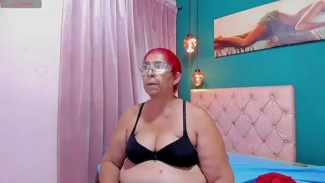 renata_milf_ live sex cam