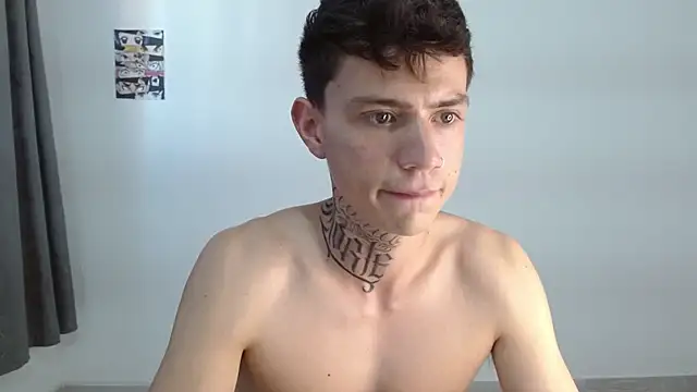 hot_teo_'s cam snapshot