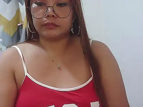 Fearless_tara20 live sex cam