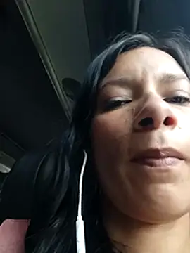 kim_lebanon live sex cam