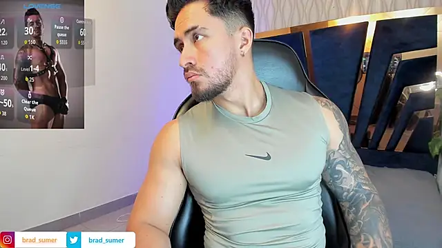 Brad_Summer live sex cam