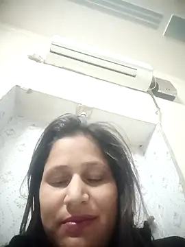 Ariana101's cam snapshot