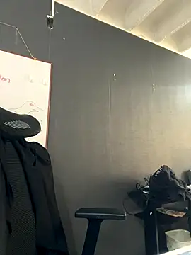 Isabella_Varella's cam snapshot